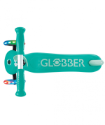 Globber Scooter Primo Plus Lights Emeral Green - Image 3