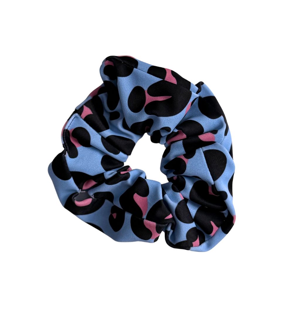 34 Blue Pink Leopard Scrunchie - Image 1