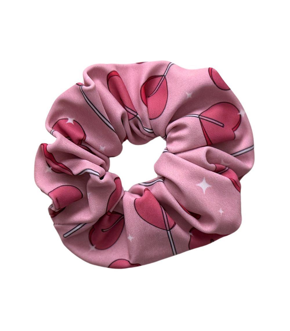 39 Lollipop Heart Scrunchie - Image 1