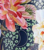 Original Coffee Cup, Climbing Camellia 340ml - Image 2
