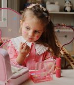 On The Go Eyeshadow, Pink - Image 2