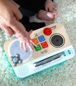 Hape Kids II Wooden Magic Touch Kitchen - Image 3