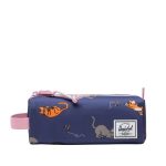 Settlement Pencil Case Playing Cats