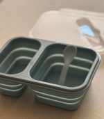 Lunch Box Foldable Silicone Sage With Fork & Spoon 950 ML - Image 2