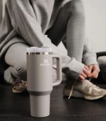 The Quencher H2.O FlowState Tumbler 1.18L, Ash - Image 4
