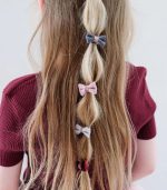 Christmas Velvet Bow Mini Ponies - Image 3