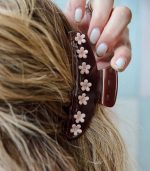 Mocha Daisy Clip - Image 4