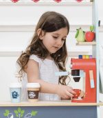 Le Toy Van Wooden Toy Coffee Machine & Cup - Image 2