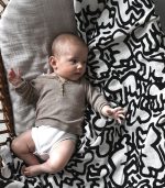 Keith Haring 2-Pack Muslin Squares - Image 2