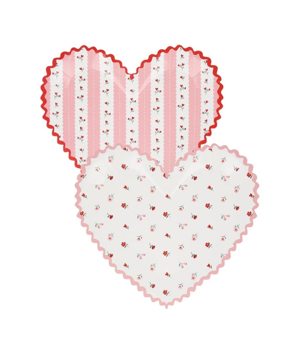 229 Meri Meri Vintage Rose Heart Plates (x 8) - Image 1