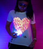 Kids Interactive Glow T-Shirt - Love Heart - White - Image 3