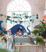 Meri Meri Dinosaur Kingdom Large Garland Set - Image 2
