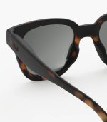 Izipizi Sun Junior 7-11y #Road - Polarized Tortoise - Grey - Image 5