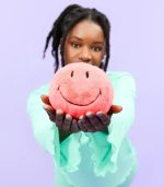 Smiley ECO Fuzzy Bright Coral, 13cm - Image 2