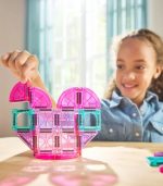 Magna-Tiles MicroMAGS Heart to Heart 26 Piece Travel Set - Image 2