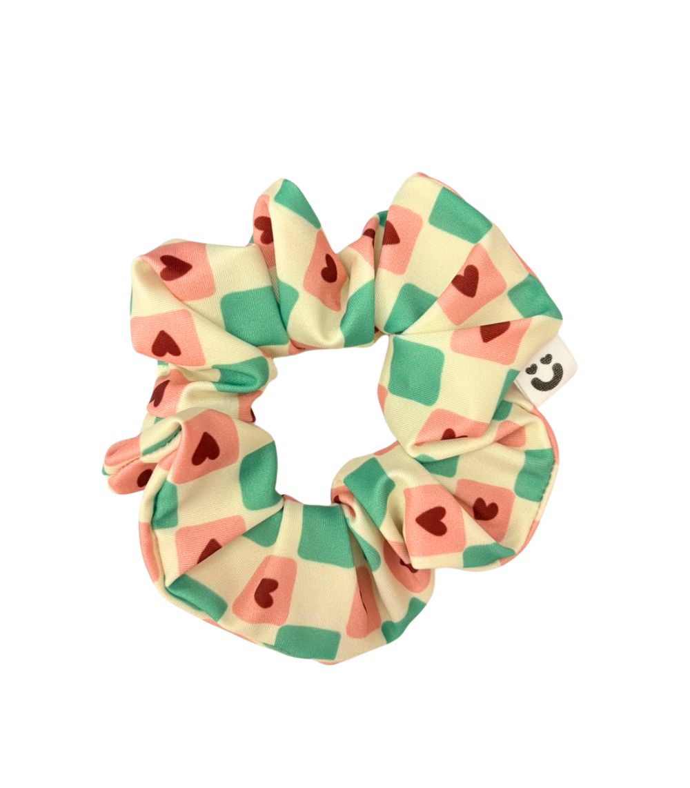 Wonderlove Scrunchie Checkerberry Crush Scrunchie - Image 1