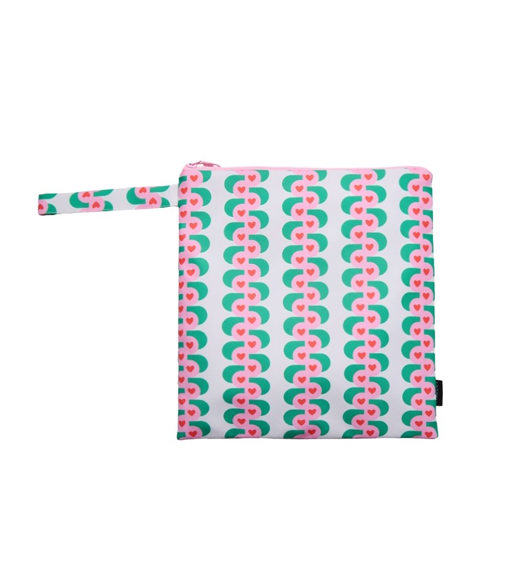 433 Love Curve Wet Pouch - Image 1