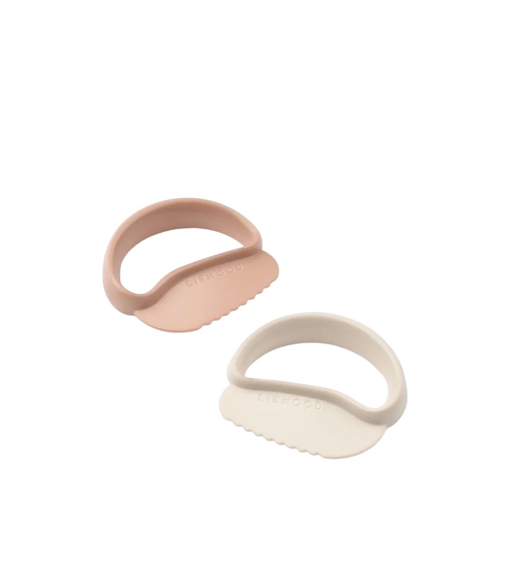 24 Riven Toddler Safe Cutter 2-Pack, Pale Tuscany/Sandy - Image 1