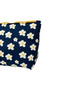Daisy Field Flat Bottom Pouch - Medium - Image 4