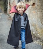 Great Pretenders Vampire Cape - Image 2