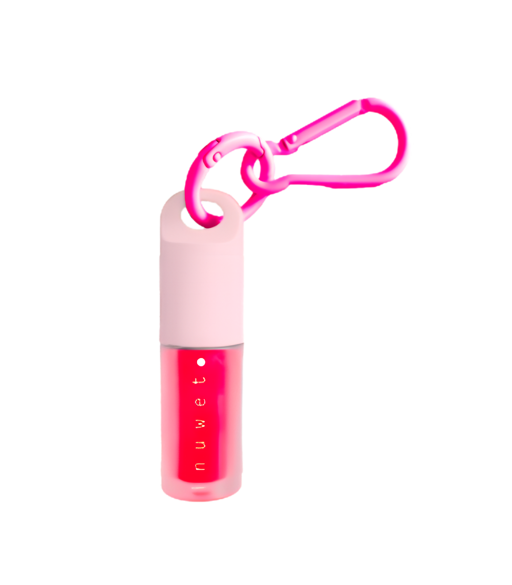 105 Inuwet Red Lip Oil & Key Ring Merry Cherry - Image 1