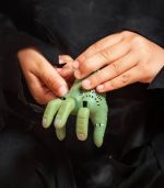 Mini Wind-Up Zombie Hand - The Mini Walking Hand - Image 2