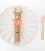 Meri Meri Reindeer Fringe Small Crackers - Image 5