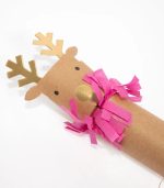 Meri Meri Reindeer Fringe Small Crackers - Image 4