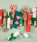 Meri Meri Gingham Bow Reindeer Crackers - Image 4